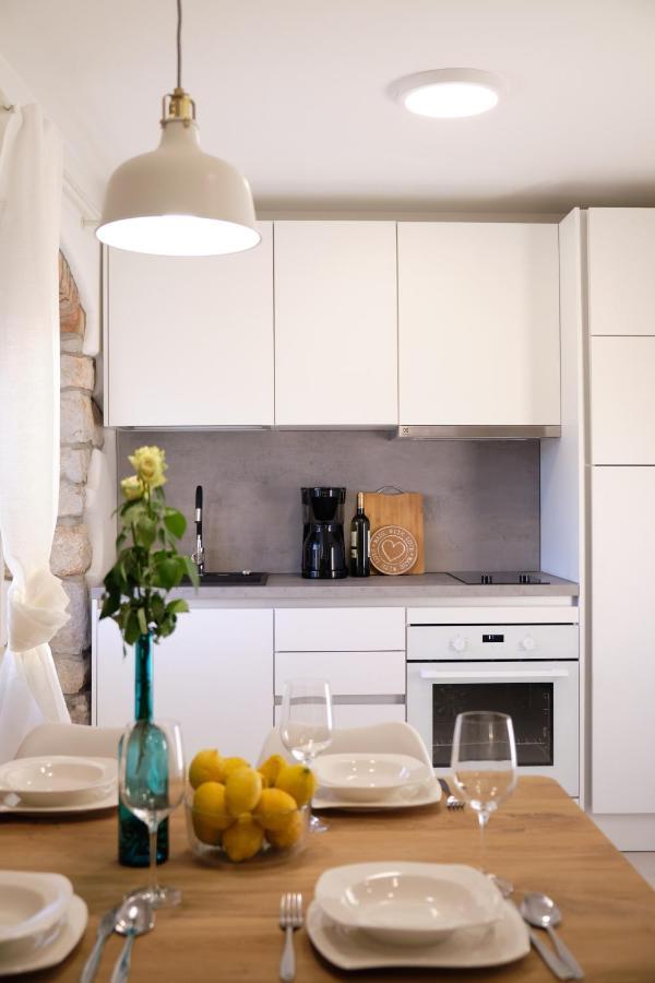 Apartment House Bucul 木洛希尼 外观 照片